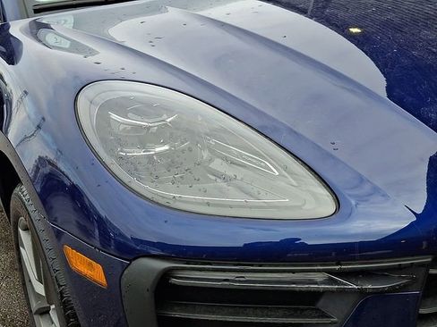 New 2025 Porsche Macan image 11