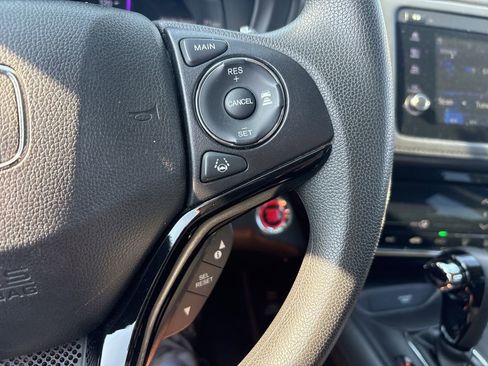 Used 2021 Honda HR-V EX image 22