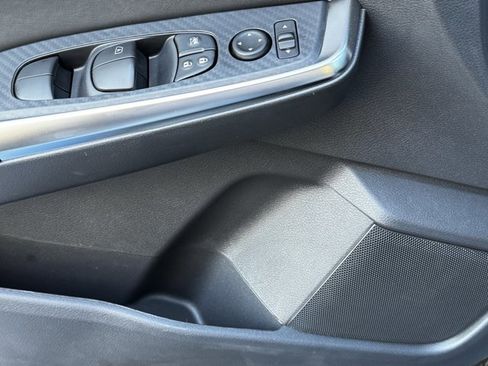 New 2025 Nissan Sentra SR image 20