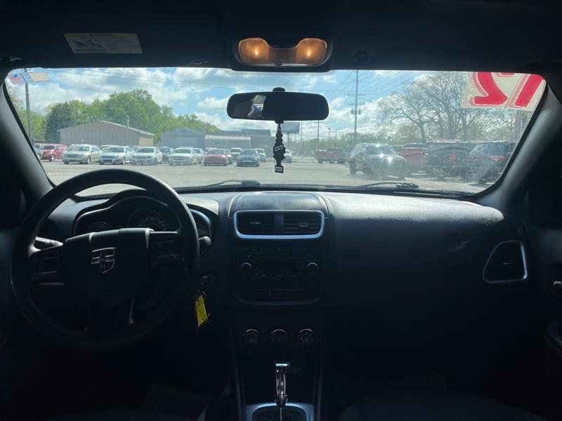 Used 2012 Dodge Avenger SE FWD image 9