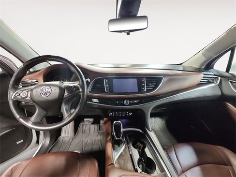 Used 2019 Buick Enclave Avenir image 10