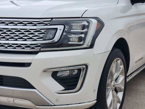 Used 2019 Ford Expedition Platinum RWD image 10