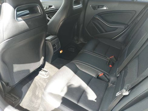 Used 2018 Mercedes-Benz CLA 250 image 42