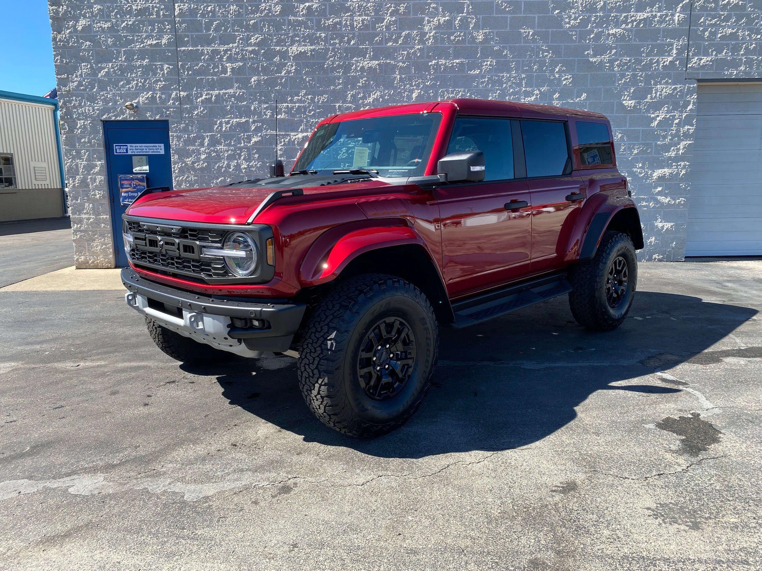 New 2026 Ford Bronco Raptor AWD/4WD image 2