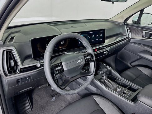 New 2026 Kia Sorento S image 11
