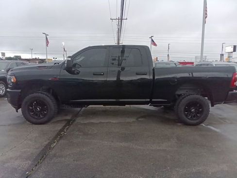Used 2024 RAM 2500 Tradesman w/ Safety Group AWD/4WD image 2