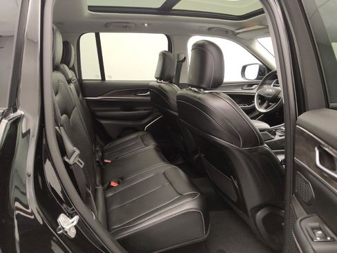 Used 2022 Jeep Grand Cherokee Limited 4xe AWD/4WD image 19