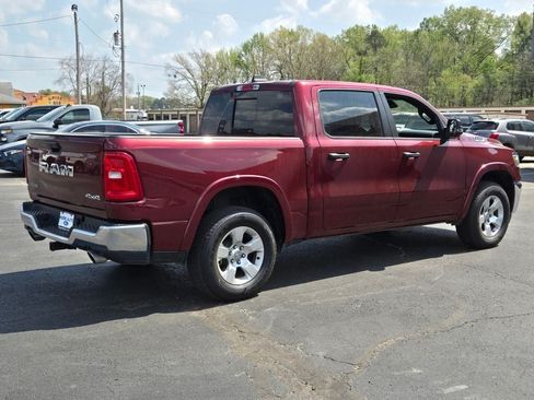 Used 2025 RAM 1500 Big Horn AWD/4WD image 5