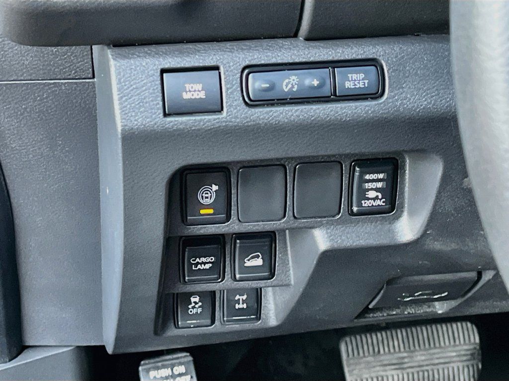 Used 2025 Nissan Frontier PRO-4X w/ Pro Premium Package AWD/4WD image 10