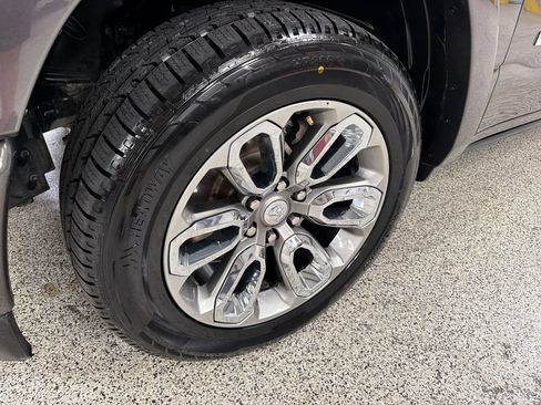 Used 2021 RAM 1500 Laramie w/ Laramie Southwest Edition RWD image 47