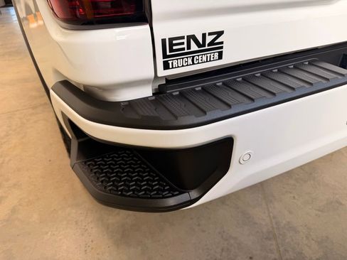 Used 2024 GMC Sierra 2500 Denali w/ Denali Reserve Package image 13