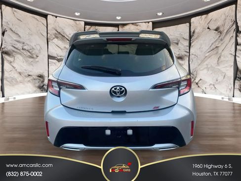 Used 2022 Toyota Corolla SE image 3