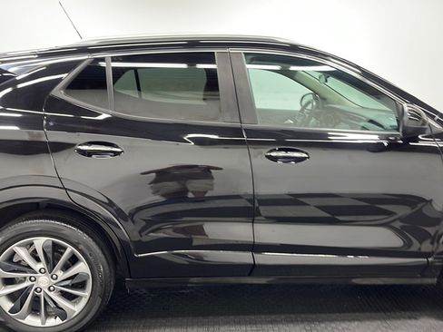 Used 2023 Buick Encore GX Select w/ Sport Touring Package FWD image 21
