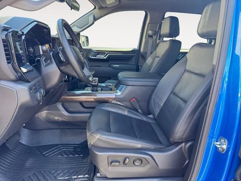 Certified 2025 Chevrolet Silverado 1500 LT Trail Boss w/ Convenience Package II AWD/4WD image 11