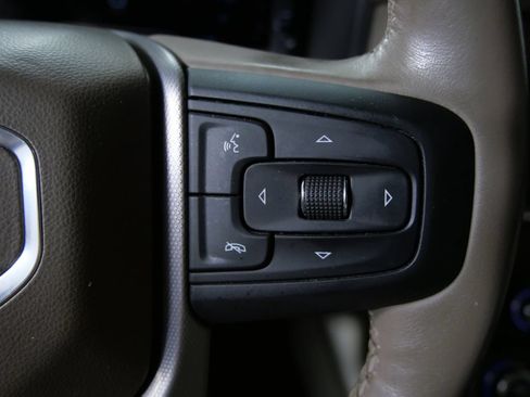 Used 2022 GMC Yukon XL Denali AWD/4WD image 23