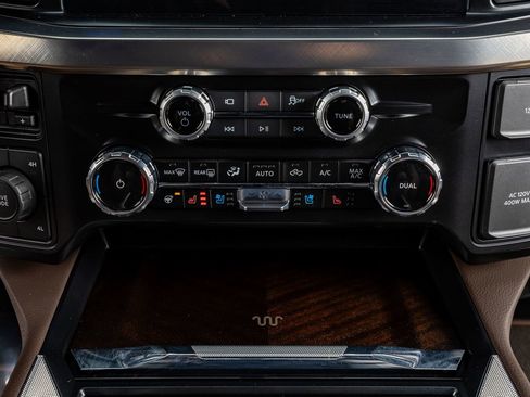 Used 2026 Ford F350 King Ranch w/ Chrome Package image 27