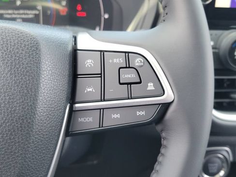 New 2026 Toyota Grand Highlander FWD image 9