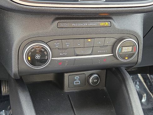 Used 2020 Ford Escape SE Sport FWD image 28