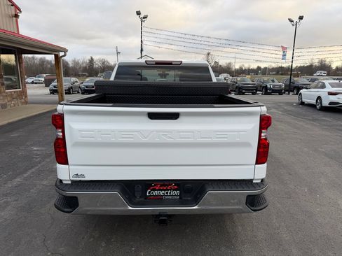Used 2022 Chevrolet Silverado 1500 LT w/ Bed Protection Package image 5