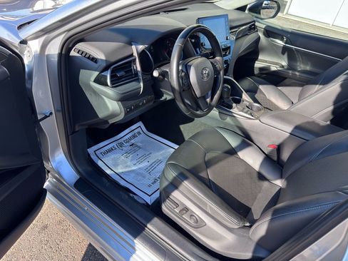 Used 2023 Toyota Camry XSE image 14