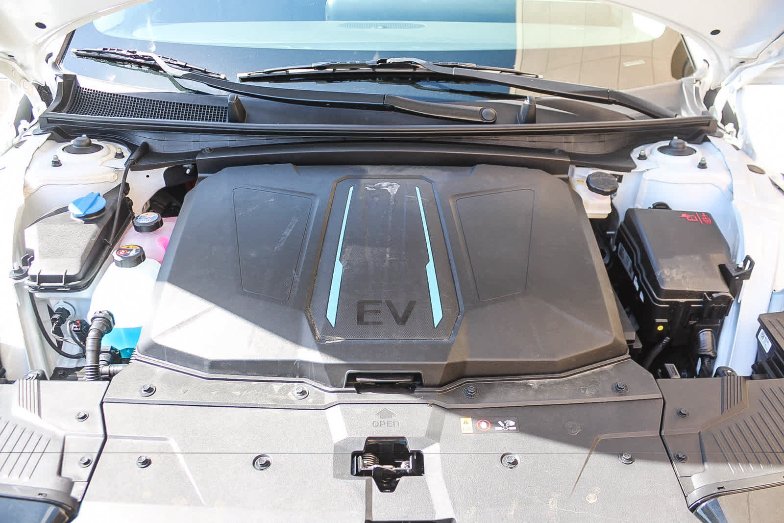 Certified 2024 Hyundai Ioniq 5 SE RWD image 35