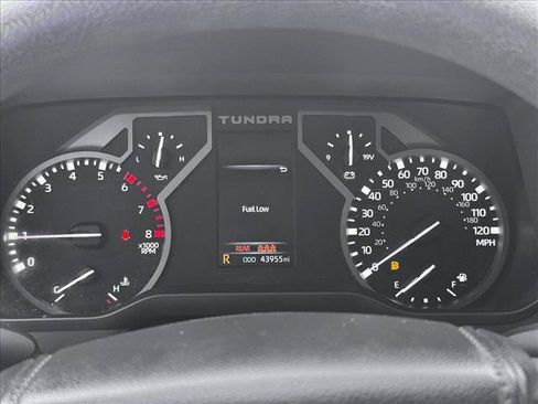 Used 2023 Toyota Tundra SR5 w/ SR5 Convenience Package AWD/4WD image 12