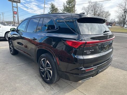 Used 2025 Buick Enclave Sport Touring image 7