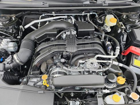 New 2025 Subaru Crosstrek 2.5i Limited w/ Popular Package #4A image 12