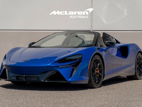 New 2026 McLaren Artura Spider image 3
