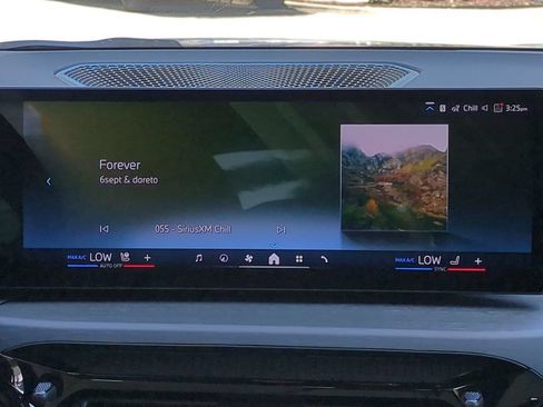 New 2026 BMW 330i Sedan w/ Convenience Package RWD image 18