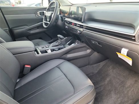 New 2026 Kia Sorento S image 17