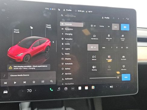 Used 2025 Tesla Model Y Long Range image 41