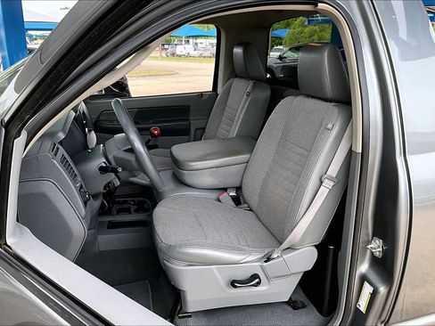 Used 2008 Dodge Ram 1500 Truck ST RWD image 6