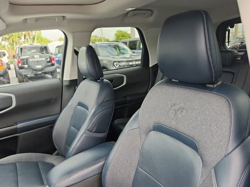 Used 2021 Ford Bronco Sport Outer Banks w/ Outer Banks Package image 21