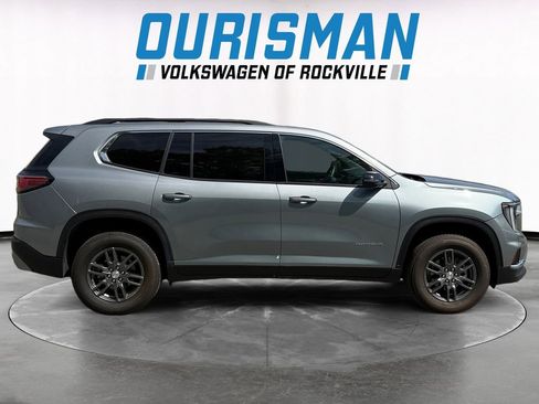Used 2025 GMC Acadia Elevation FWD image 7