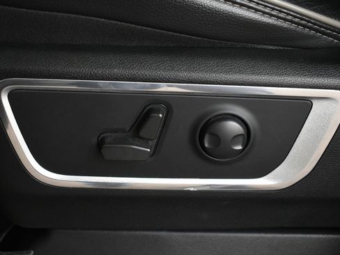 Used 2022 RAM 1500 Laramie image 14