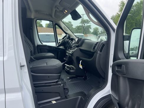 New 2025 RAM ProMaster 1500 w/ Convenience Group image 12