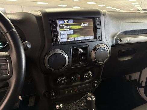 Used 2017 Jeep Wrangler Unlimited Sport w/ Quick Order Package 24S image 37