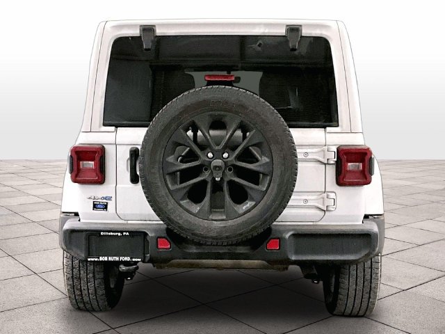 Used 2021 Jeep Wrangler Unlimited Sahara AWD/4WD image 4