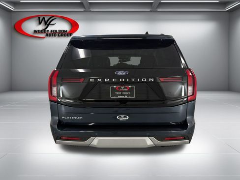 New 2026 Ford Expedition Platinum w/ Platinum Ultimate Package AWD/4WD image 7