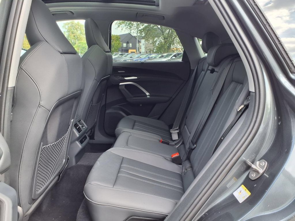 New 2026 Audi Q5 Premium Plus AWD/4WD image 22