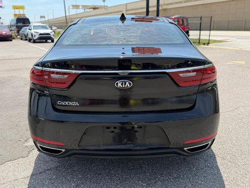 Used 2017 Kia Cadenza Technology FWD image 6