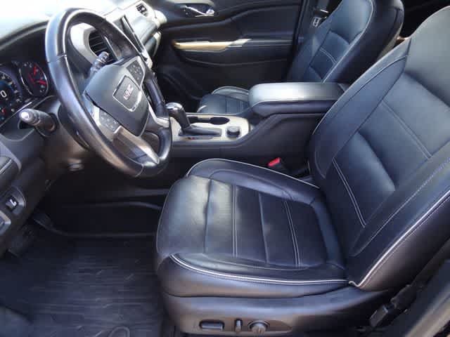 Used 2019 GMC Acadia Denali w/ Technology Package AWD/4WD image 7