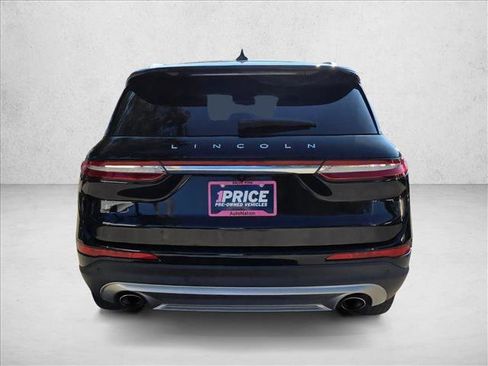 Used 2022 Lincoln Corsair FWD w/ Premium Package image 7