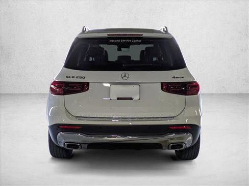 Certified 2025 Mercedes-Benz GLB 250 4MATIC image 5