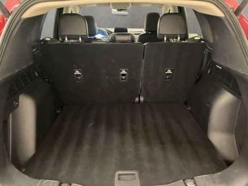 Used 2020 Ford Escape Titanium w/ Titanium Premium Package 2.0 image 28