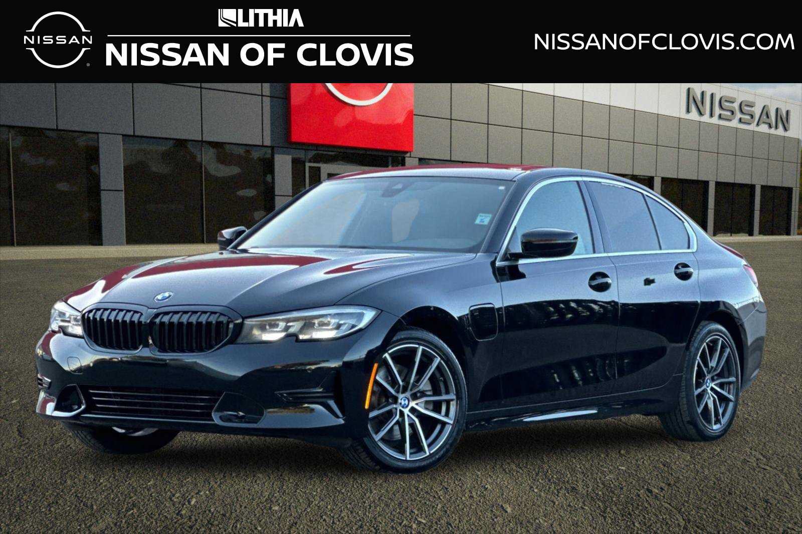 Used 2021 BMW 330e w/ Driving Assistance Package RWD image 1