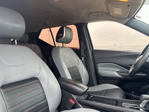 Certified 2023 Nissan Kicks SR w/ SR Premium Package image 12