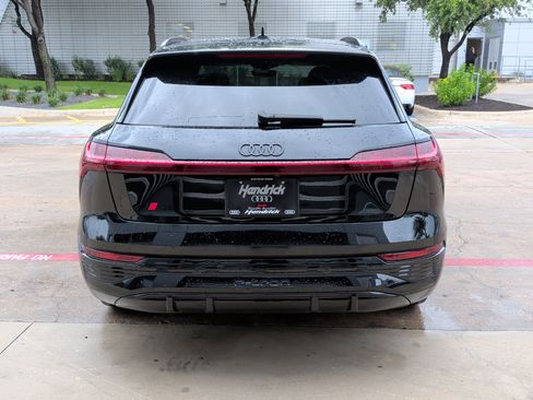 Used 2024 Audi Q8 e-tron Prestige w/ Prestige Package AWD/4WD image 9