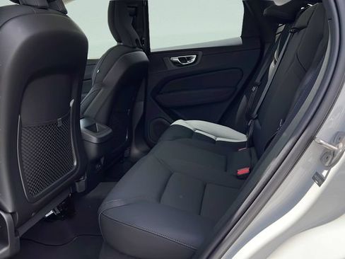New 2026 Volvo XC60 B5 Plus AWD/4WD image 12